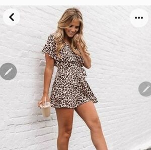 Impressions 3x satin leapord romper